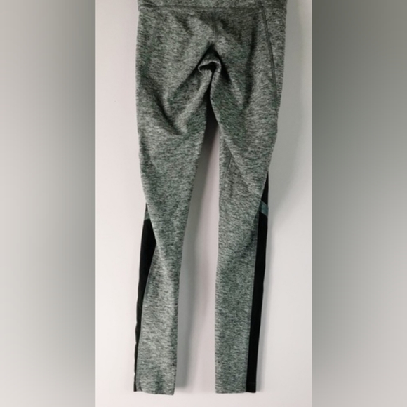 Victoria's Secret PINK Ultimate size sx/TP Mesh Cut Out High Rise Leggings/ Pant - Picture 16 of 17